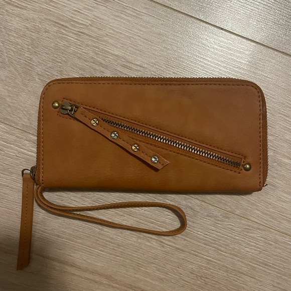 Free People Distressed Vegan Wallet - Picture 2 of 5